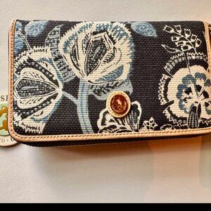Spartina 449 Oyster Factor Wristlet/Wallet/Clutch, Blue/Tan, NWT